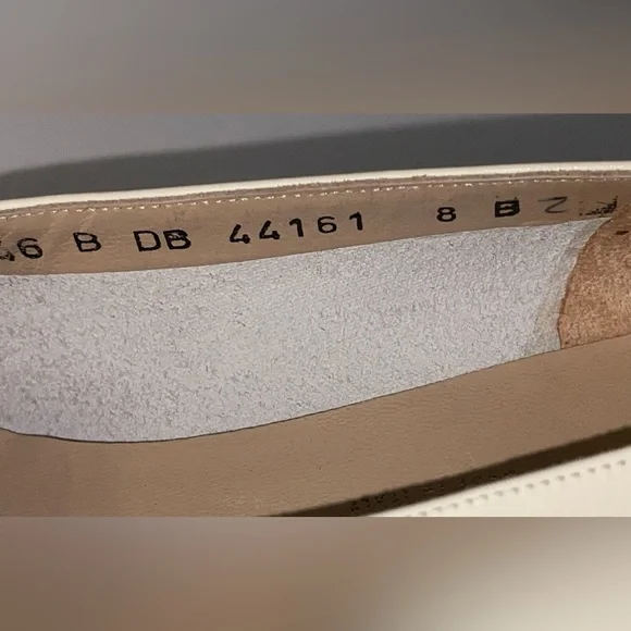 Ferragamo heels size 8 - Picture 5 of 6